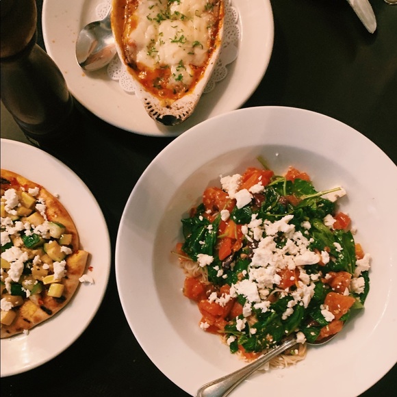 Meet your Posher - Picture 1 of 1